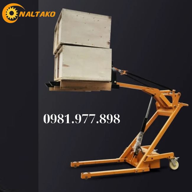 Xe Nâng Tay Bán Tự Động 4 Xe Nâng Tay Bán Tự Động 4