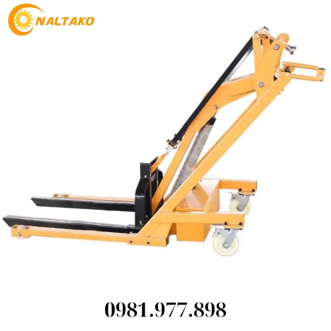 Xe Nâng Tay Bán Tự Động 3 Xe Nâng Tay Bán Tự Động 3