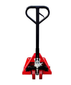 Xe nâng càng dài có thể nâng hạ các pallet phi tiêu chuẩn, tạo sự ổn định khi di chuyển