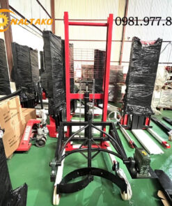Người vận hành cần hiểu rõ về xe nâng thùng phuy để sử dụng hiệu quả