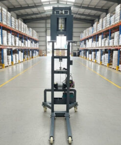 Xe nâng tời điện 300kg cao 1m2 sử dụng tời 6000 LBS với sức nâng mạnh mẽ, ổn định